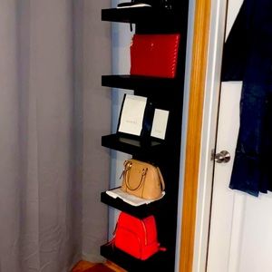 Meet your Posher, Cristina